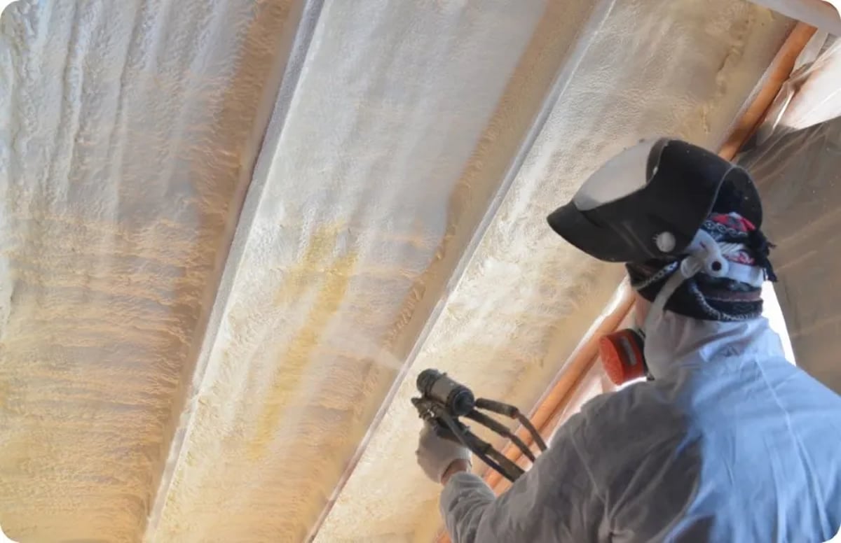 Chicago Spray Foam Insulation Contractor