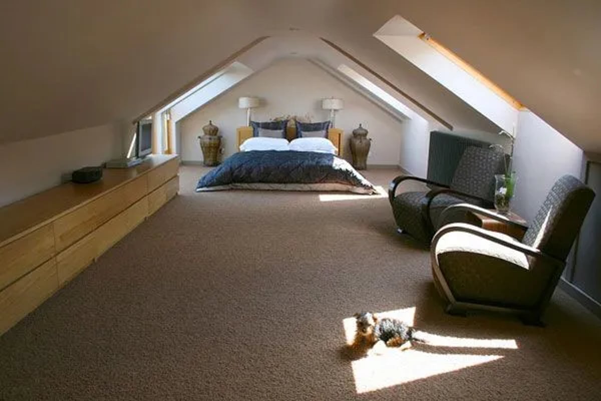 Low ceiling small attic room ideas