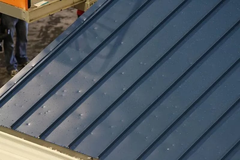 How Do I Know If My Roof Needs Repairs?
