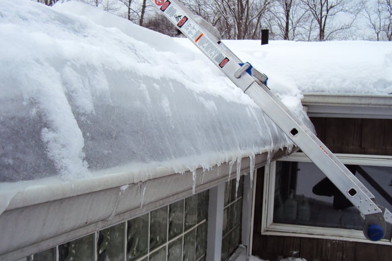 What To Do With Ice Dam Roof Leaks ?